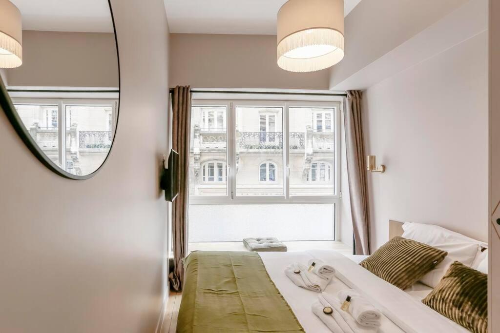 Modern 2 Bedrooms Near Louvre Paris Exterior foto